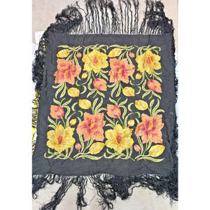 Vintage Hand Embroidered Silk Shawl Mantón de Manila Black Floral Fringe 45” Vin